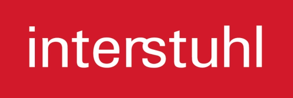Logo von Interstuhl. Roter Hintergrund, weiße Druckbuchstaben. 